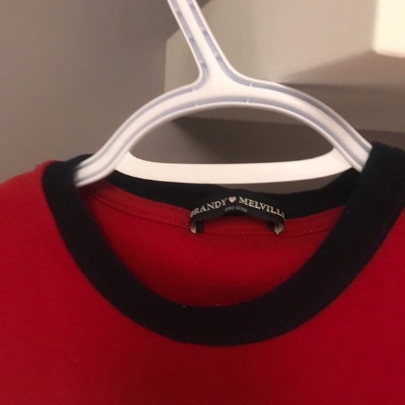 Brandy Melville T-shirt - Picture 3 of 4